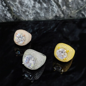 Anelli hip-hop di lusso in oro, argento e oro rosa con grandi zirconi centrali tondi