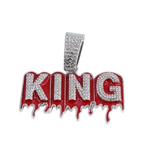Ciondolo KING in argento con design a goccia rossa e pavimentazione di strass