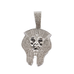 Pendentif tête de pharaon égyptien hip hop avec cristaux blancs en fini argent