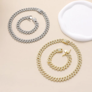 Ensemble gourmette cubaine 15mm sertie de diamants en finition rhodium et plaqué or