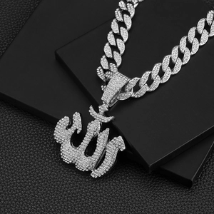 Collana Con Ciondolo Allah in Calligrafia Hip Hop Iced Out Lega di Zinco Con Strass Catena Cubana Gioielli Religiosi Per Uomo Donna