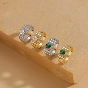 Adjustable open rings with pear-cut emerald and clear zircon in gold and silver plating