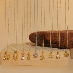 Fashion Zirconia Animal Pendant Necklace For Women Gold Plated Copper Rabbit Cat Mouse Artificial Pearl Choker Clavicle Chain Jewelry