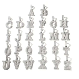 Iced Out Anhänger-Set mit 26 Anfangsbuchstaben aus Silbermetall und Zirkonia Steinen