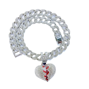 Collana cubana d'argento con ciondolo a cuore rosso spezzato in stile hip hop uomo