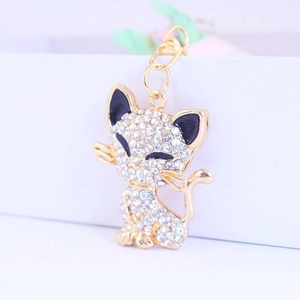 Creative Rhinestone Inlaid Squinting Fox Metal Keychain Pendant Cute Animal Key Chain For Women Bag Charms Accessory Gift