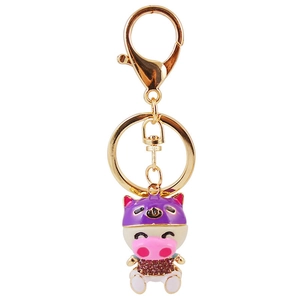 Portachiavi maiale dello zodiaco con strass, copricapo viola e hardware dorato lucido