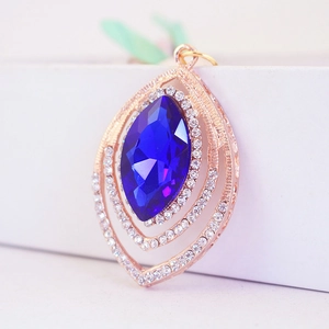 Vintage Rose Gold Tone Peacock Feather Keychain With Deep Blue Navette Crystal Rhinestone Inlaid Metal Bag Charm Women