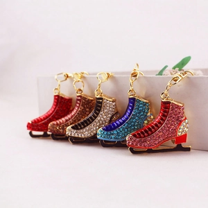 Cute Sports Ice Skates Rhinestone Keychain Zinc Alloy Enamel Bag Charm For Women Girls Colorful Ice Blade Pendant Jewelry Gift