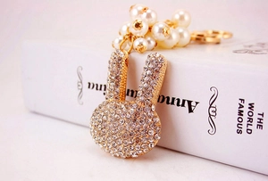 Détails du porte-clés lapin avec perles d'imitation et strass en cristal étincelants
