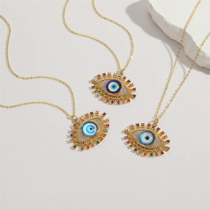 Colliers pendentifs Œil du Diable plaqués or 14K avec zircons colorés et résine