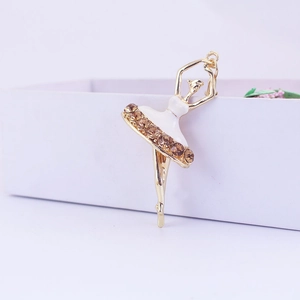Niedliche Ballerina Mädchen Schlüsselanhänger Zinklegierung Emaille Strass Tanzende Mädchen Tasche Anhänger Elegante Schmuck Geschenk Damen