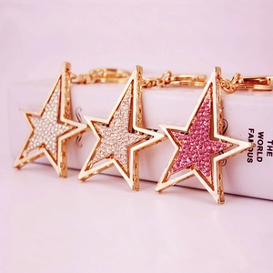 Porte-Clés Étoile en Strass Alliage de Zinc Scintillant Étoile à Cinq Branches Pendentif de Sac pour Femmes Cadeau Mode