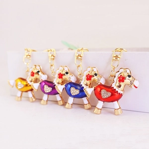 Porte-clés Poney en Métal de Dessin Animé Avec Cœur en Strass Pendentif de Sac Cheval Émaillé Plaqué Or Cadeau pour Femmes Filles