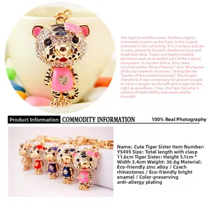 Détails de porte-clés tigre ornés de strass disponibles en cinq coloris vifs