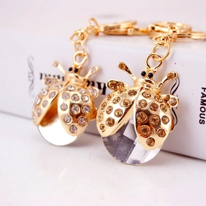 Porte-clés Coccinelle en Cristal Artificiel Strass Alliage de Zinc Pendentif Animal Charme de Sac Plaqué Or Anneau de Clé Insecte Cadeau Femme
