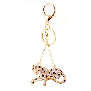 Sparkling crystal leopard keychain with golden finish and rhinestone leopard bag pendant
