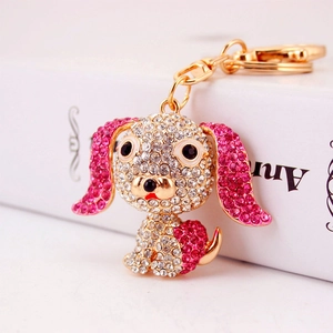 Portachiavi carlino con strass scintillanti e dettagli rosa con moschettone dorato