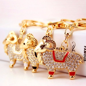 Porte-Clés Créatif de Chèvre à Longues Cornes avec Strass Pendentif Animal en Alliage de Zinc Charme de Sac Cadeau