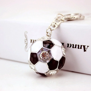 Portachiavi Creativo a Forma di Pallone da Calcio con Strass Moda Ciondolo in Cristallo in Lega di Zinco Regalo per Tifosi