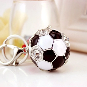 Portachiavi pallone da calcio alla moda con strass e chiusura a moschettone argento