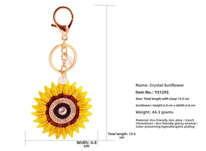 Detailed view of sunflower keychain with sparkling Czech crystals and zinc alloy finish