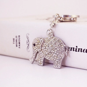 Porte-clés éléphant en cristal scintillant avec métal argenté et strass brillants