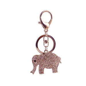 Porte-clés éléphant étincelant avec cristaux et base en métal de couleur or rose
