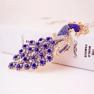 Porte-clés Paon en Alliage de Zinc Avec Strass Incrusté Design Évidé Pendentif de Sac Pour Femme Bijoux Cadeau Accessoire Quotidien