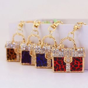 Porte-clés Mini Sac à Main Imprimé Léopard avec Strass Alliage de Zinc Cristal Charme de Sac Pour Femme Décor Or Plaqué Bijoux