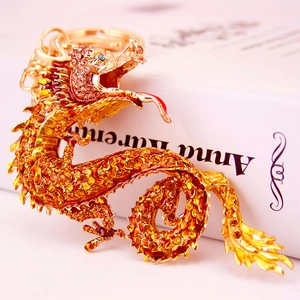 Luxus Goldener Chinesischer Drache Schlüsselanhänger Mit Strass Eingelegt Zinklegierung Auto Anhänger Tasche Charm Für Neujahrsgeschenk