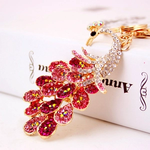 Luxurious Zinc Alloy Rhinestone Peacock Keychain Metal Bird Pendant For Women Bag Accessories Creative Gift Key Ring