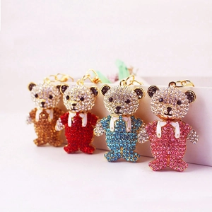 Ensemble de porte-clés ours en strass brillants en marron, rouge, bleu et rose