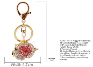 Detailed dimensions of the heart pig keychain with white and pink crystal rhinestones