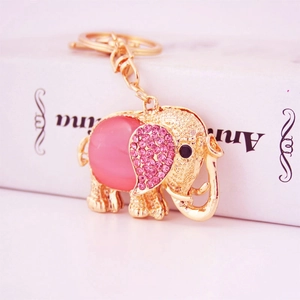 Elephant Rhinestone Keychain Zinc Alloy Animal Bag Charm Gold Tone Inlaid Stone Pendant Jewelry Gift For Women
