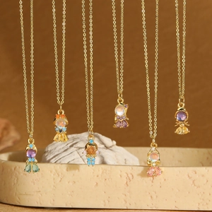 Collier Pendentif en Cuivre Zircon Résine Humanoïde Artistique Chaîne Plaquée Or Pour Femmes Bijoux Minimalistes Cadeau