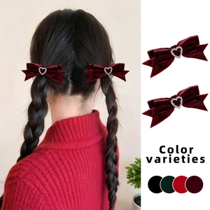 Barrette à cheveux vintage en velours rouge avec nœud et strass cœur élégante