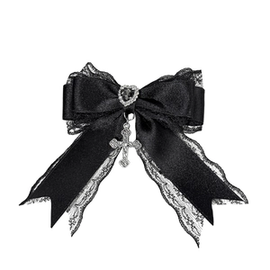 Barrette Lolita gothique avec nœud en dentelle noire, cœur et croix argentée