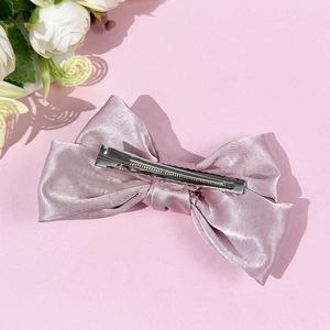 Elegant lavender satin bow hair clip with silver metal alligator grip for women