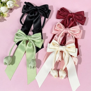Pince à Cheveux Élégante Nœud en Satin Avec Longues Banderoles Pendentif Tulipe Ruban Doux Pince Bec de Canard Accessoires Cheveux Femme