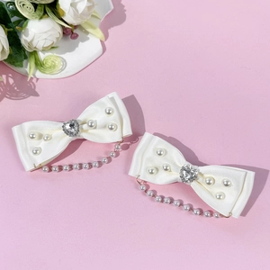 Barrettes à cheveux Lolita avec nœuds blancs, strass en cœur et glands de perles
