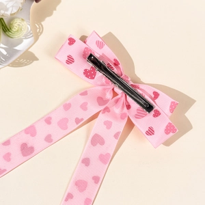 Fermaglio per capelli a fiocco rosa con cuori e clip a becco d'anatra in metallo