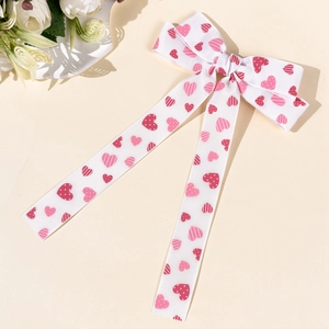 Fermaglio per capelli con nastro bianco e stampa a cuori rosa e rossi stile dolce