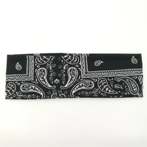 Bandeau élastique à motif cachemire en tricot noir pour le yoga et le sport pour femmes
