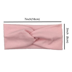 Bandeau bébé en coton côtelé rose avec nœud torsadé, accessoire cheveux en maille douce