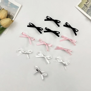 Ensemble de barrettes à nœuds en satin minimalistes noir rose et blanc avec clips
