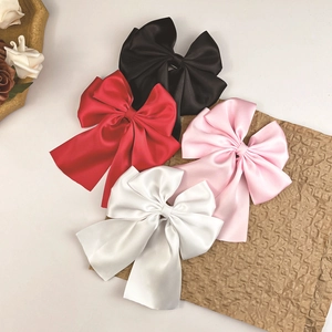 Élégante Barrette à Gros Nœud en Satin pour Femmes Style Coréen Long Ruban Clip à Ressort Bijoux de Cheveux de Mariage