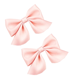 Paire de jolies barrettes nœuds en satin rose pour femme avec un fini satiné soyeux