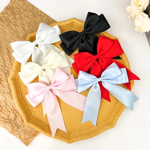 Pince à Cheveux Nœud en Satin Avec Long Ruban Doux Elégant Fait à la Main Accessoire Cheveux Pour Femmes Filles Fête