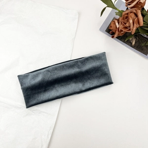 Deep blue-grey velvet sports headband with elegant ribbed texture for men and women